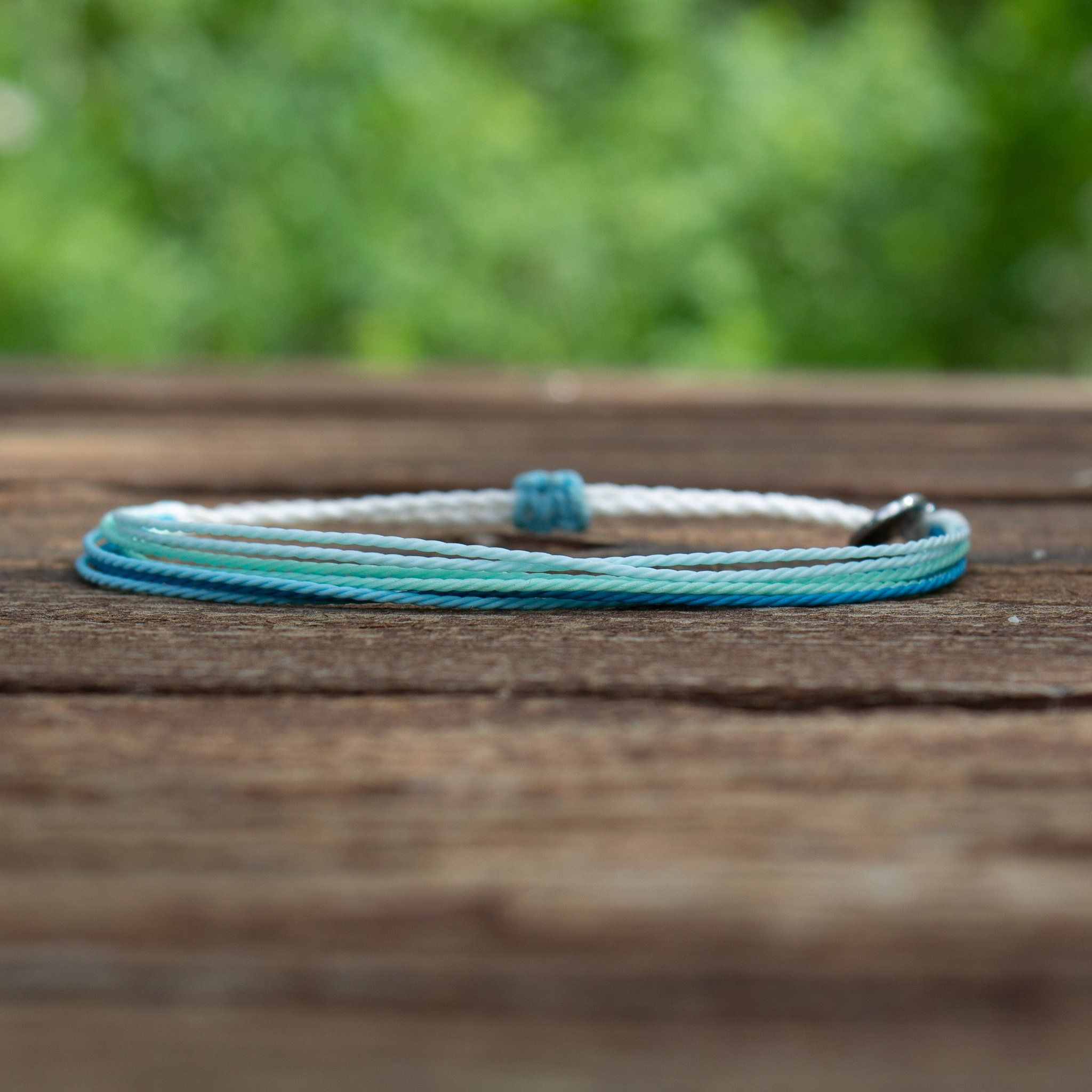 Best friends magnetic bracelet | Beaded bracelets diy, Bracelets handmade  beaded, Diy bracelet designs